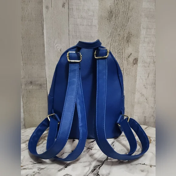 🪻NWOT Disney Loungefly Snow White and the Seven Dwarfs scene mini backpack🪻🎒 - Picture 4 of 6